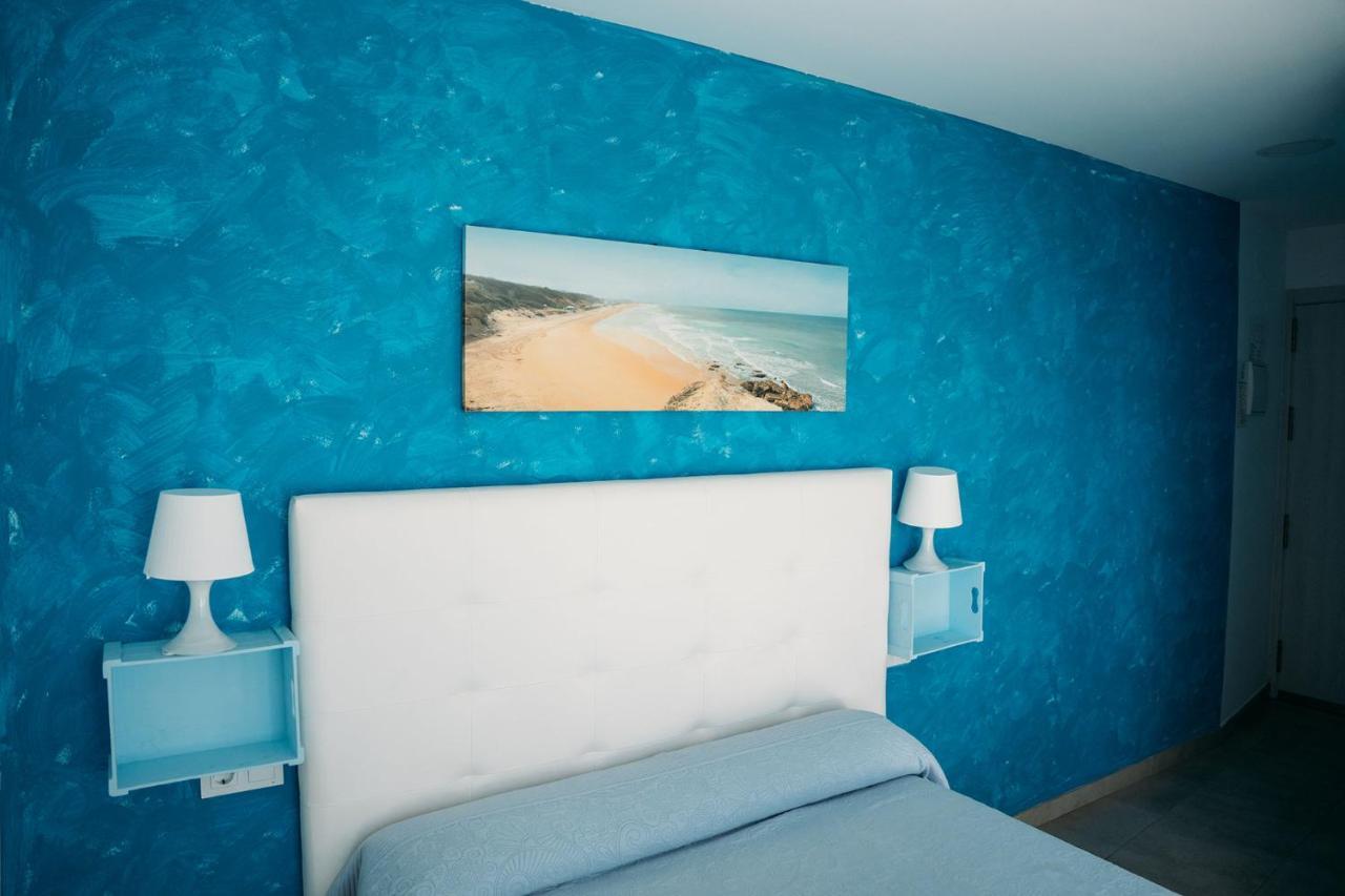 Hostal Brisas De Conil كونيل ذي لا فرونتيرا المظهر الخارجي الصورة